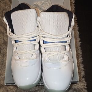 Jordan 11 white Carolina blue